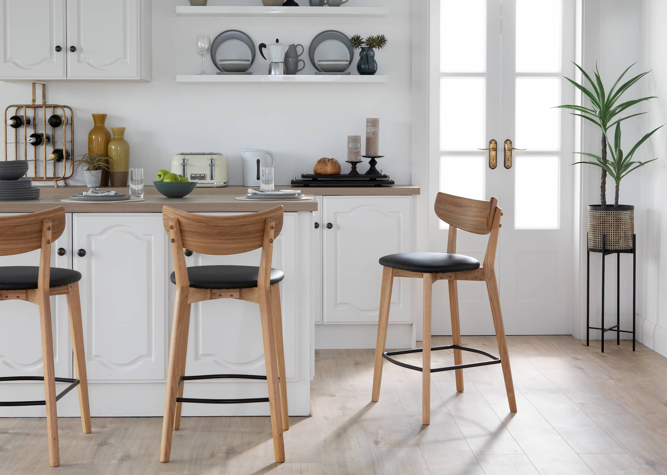 Oak Bar Stool with Black Faux Leather Seat Pero EZ Living