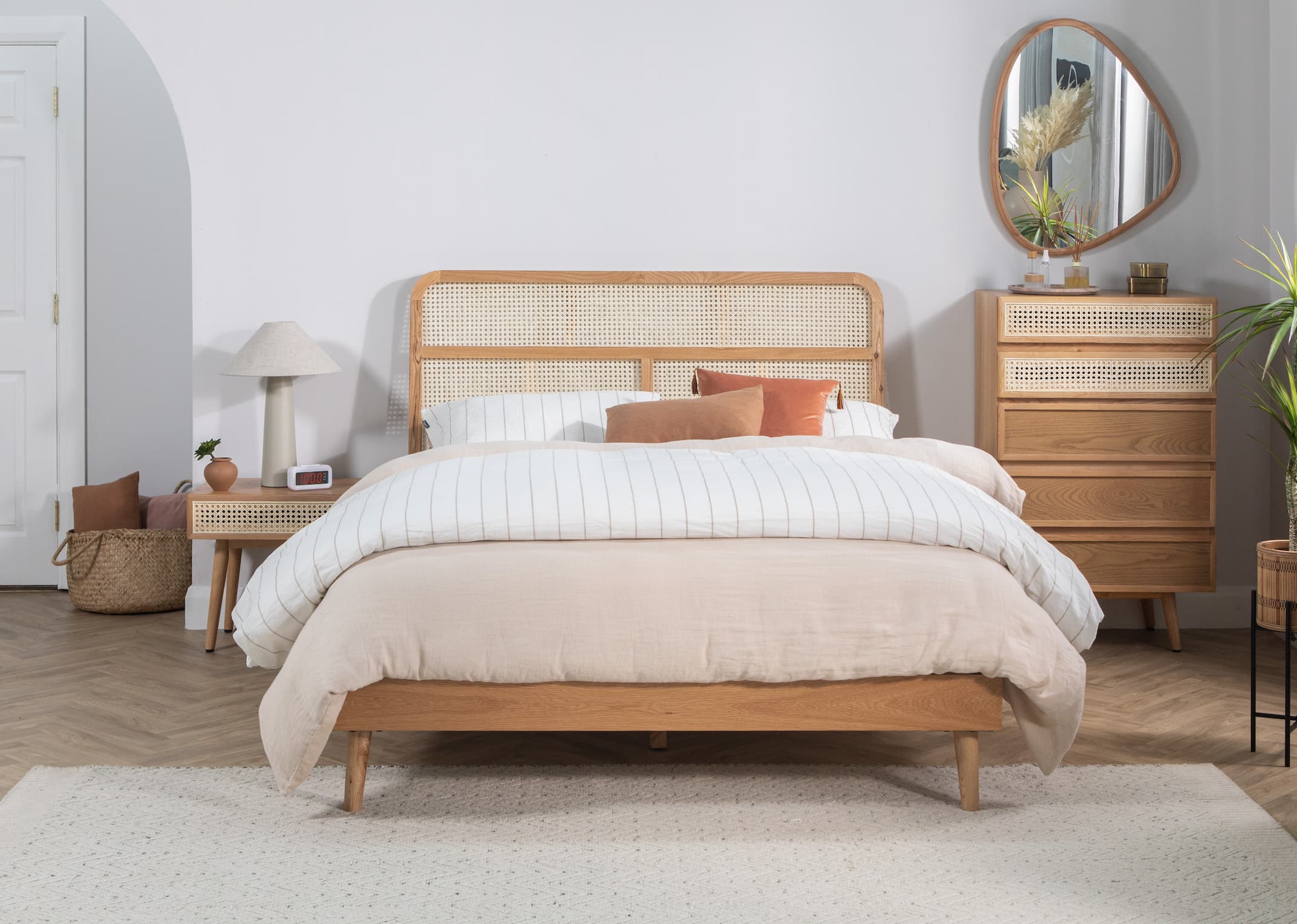 Bed shop frame wicker