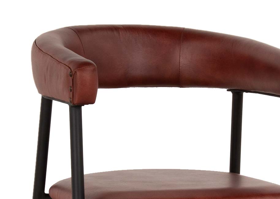 Second hand leather 2024 dining chairs