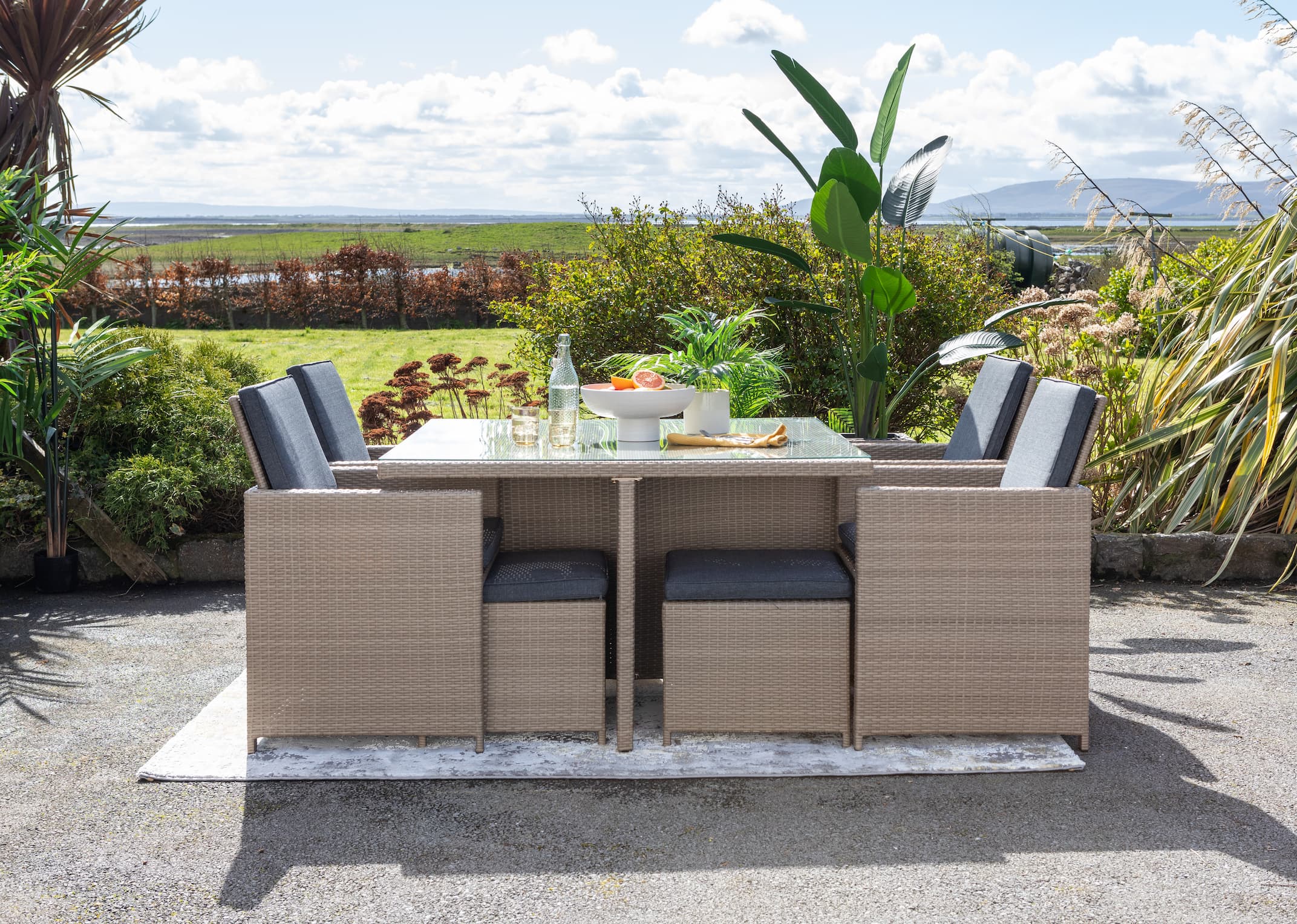 4 cube rattan online set