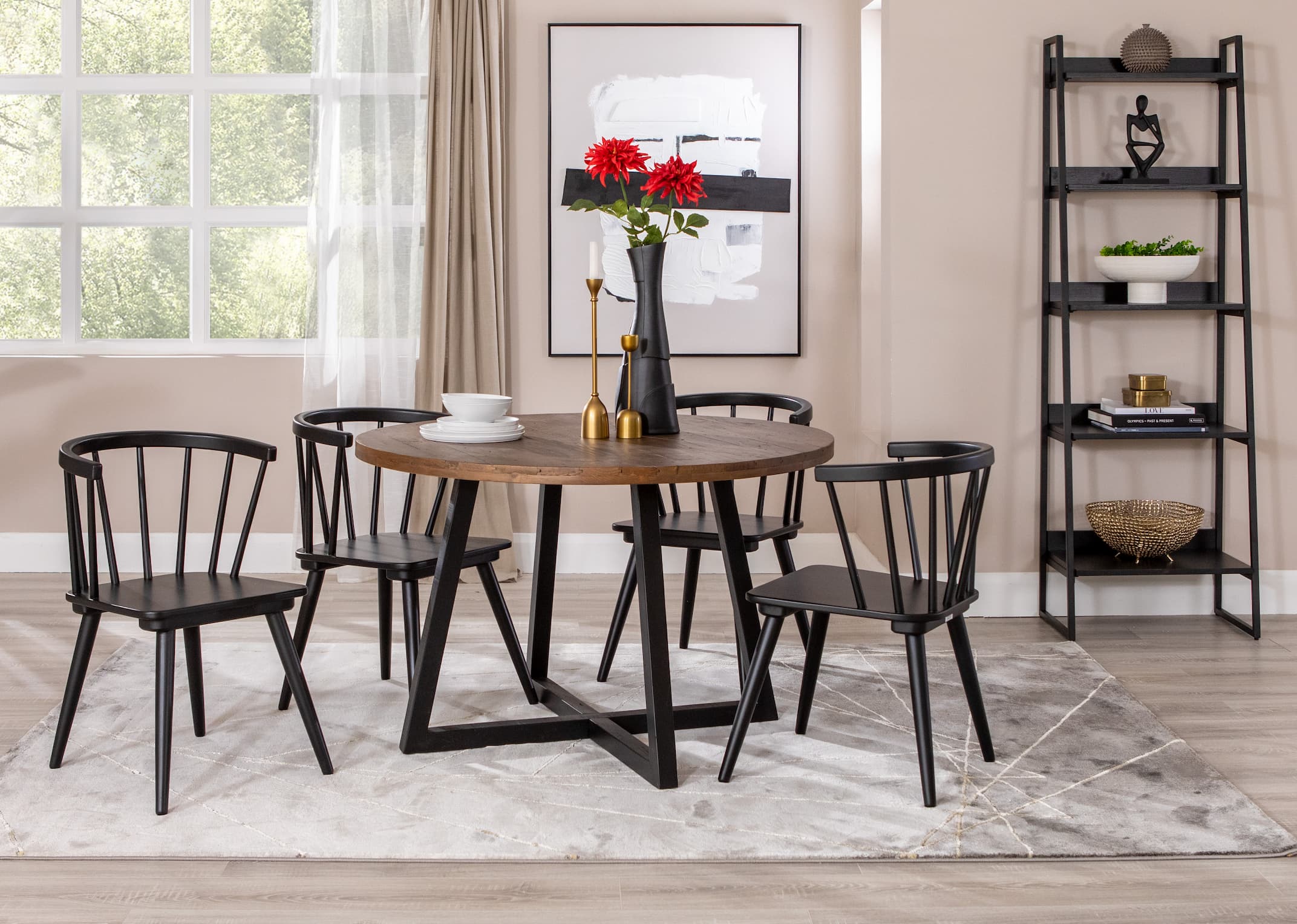 Dining table deals round black