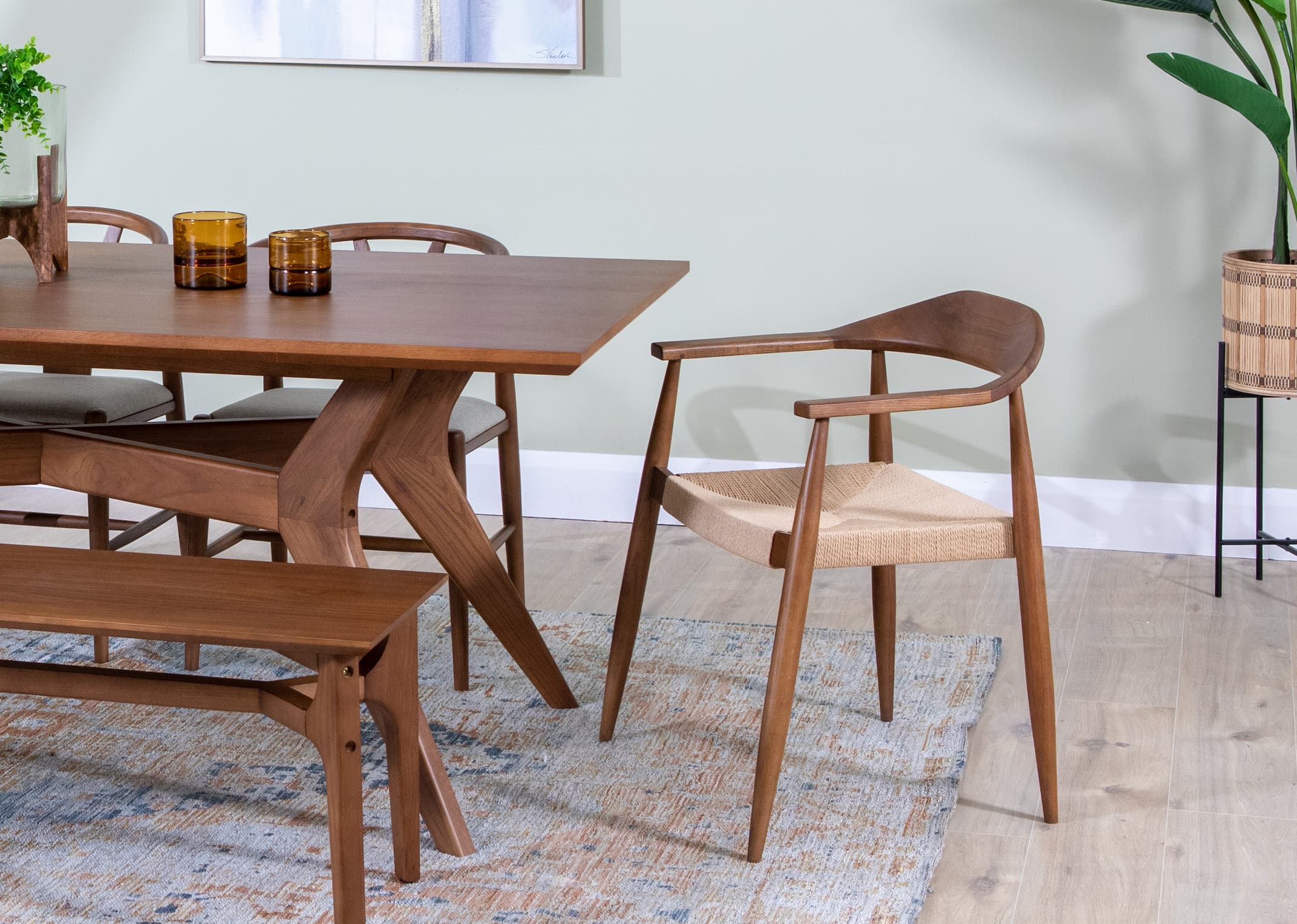 Retro dining table 2024 and chairs for sale