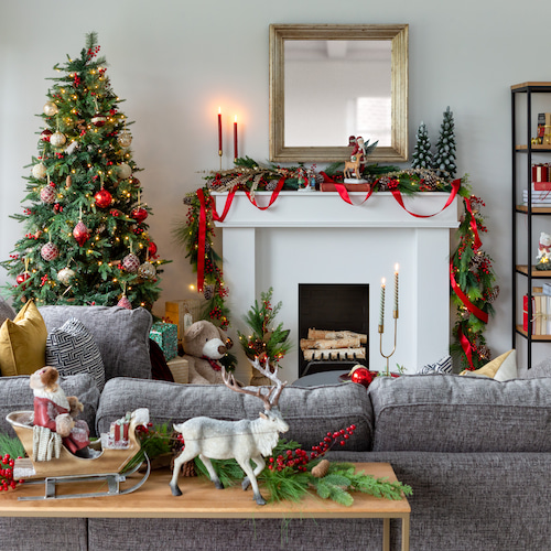 The Ultimate Christmas Tree Buyers Guide - EZ Living Furniture